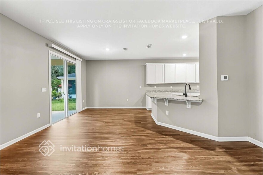 Building Photo - 210 Sawmill Landing Dr