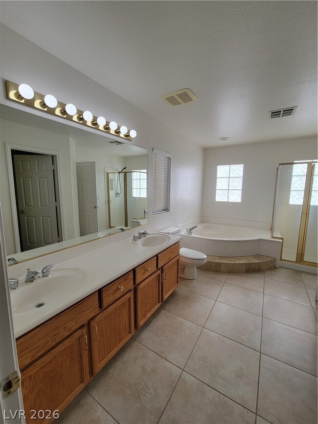 Building Photo - 10963 Carberry Hill St