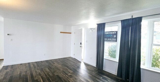 Building Photo - Mullen St. 3 bed/1bath North End with loft  - $200 OFF!