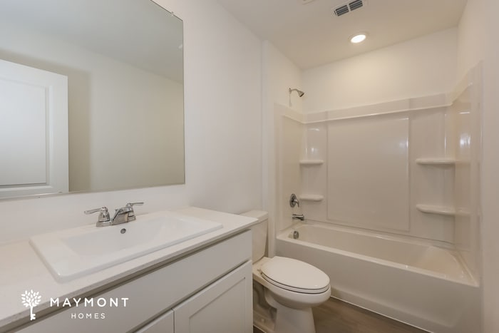 Building Photo - 925 Birkdale Dr