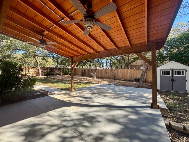 Building Photo - 4-Bed Home in Gated Community with Amenities