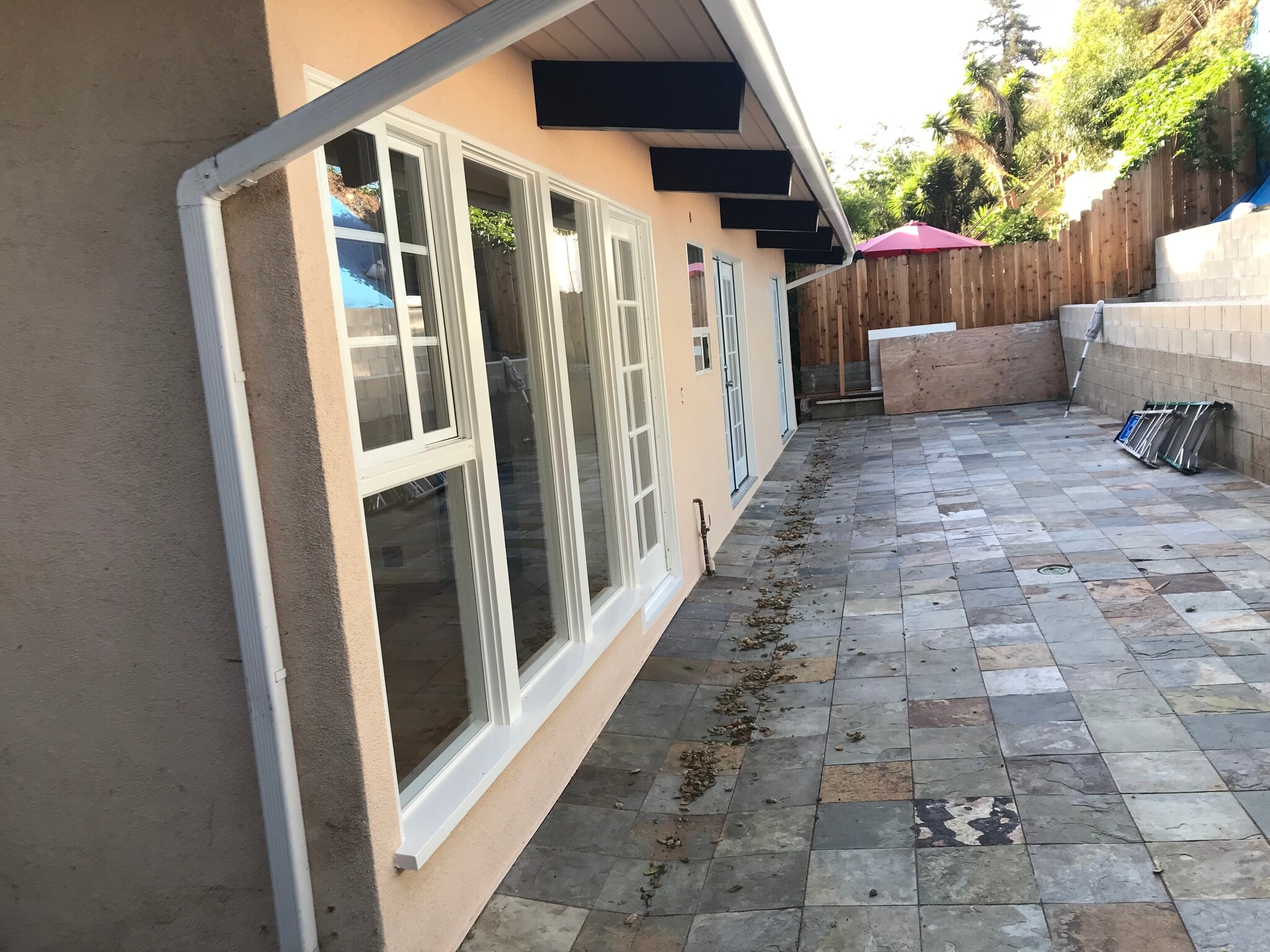 Back Patio - 1815 N Beverly Glen Blvd