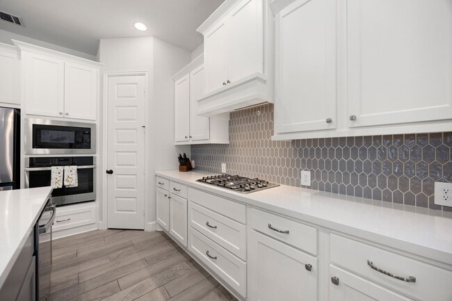 Building Photo - 2122 Germander Ln