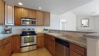 Building Photo - Skyline Ridge
