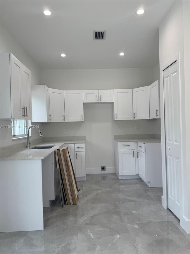 Building Photo - 4493 NW 15th Ave