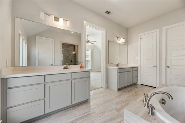 Building Photo - 3902 Braxton Dr