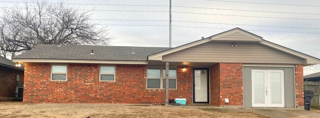 Primary Photo - 4657 SE Brighton Dr