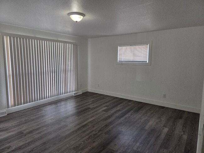 Building Photo - 3384 Clement St