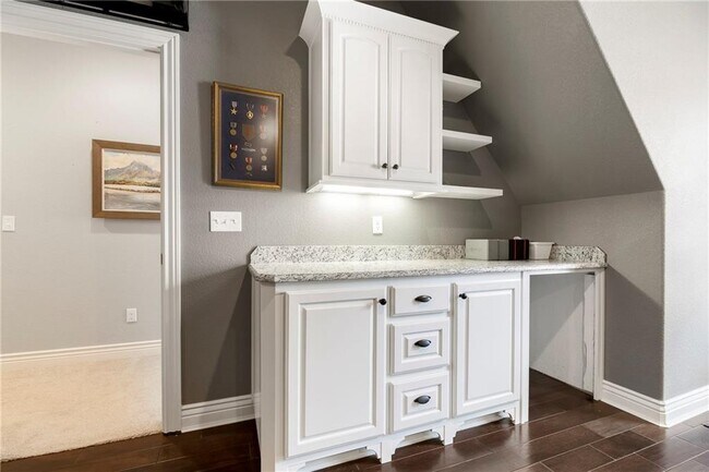 Building Photo - 4502 NE Birchgrove Pl