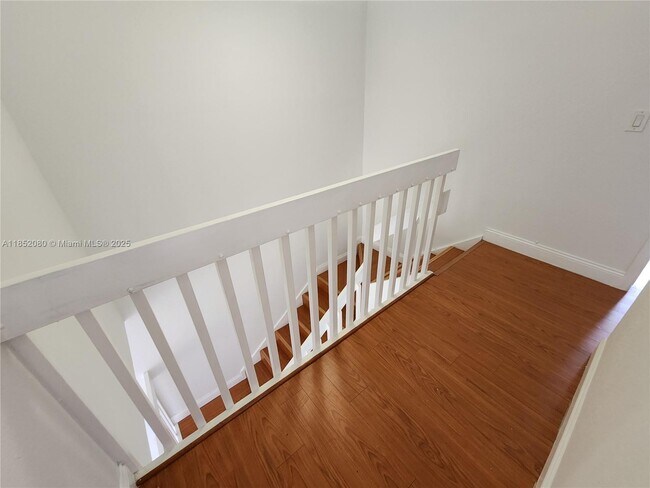 Building Photo - 9158 NW 44th Ct