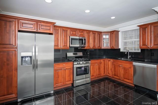 Building Photo - 69 Prospect Ave