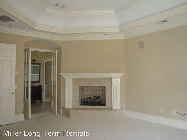 Building Photo - 4 br, 4.5 bath House - 22 Knightsbridge Lane