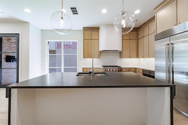 Building Photo - 4129 Grassmere Ln