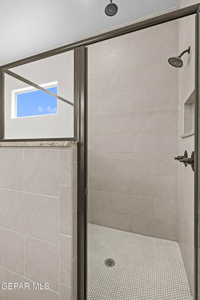 Building Photo - 12911 Aberdare Dr