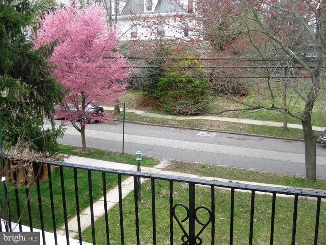 Building Photo - 101 S Princeton Ave