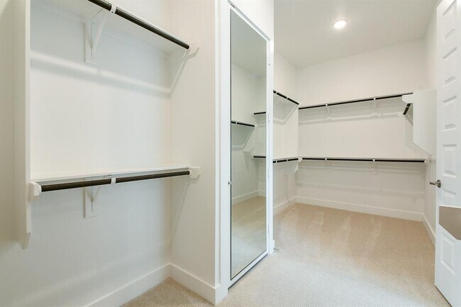 Building Photo - 4859 Antler Run Dr