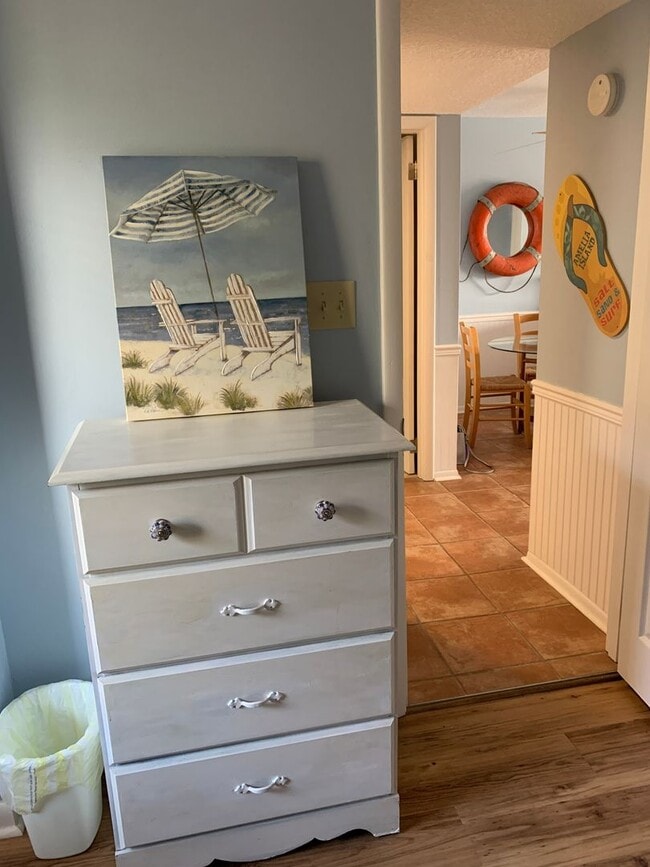 Building Photo - Oceanfront Long-Term Rental at Sand Dollar...