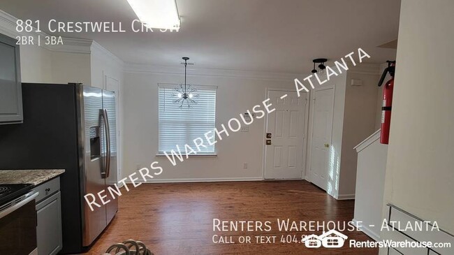 Building Photo - 881 Crestwell Cir