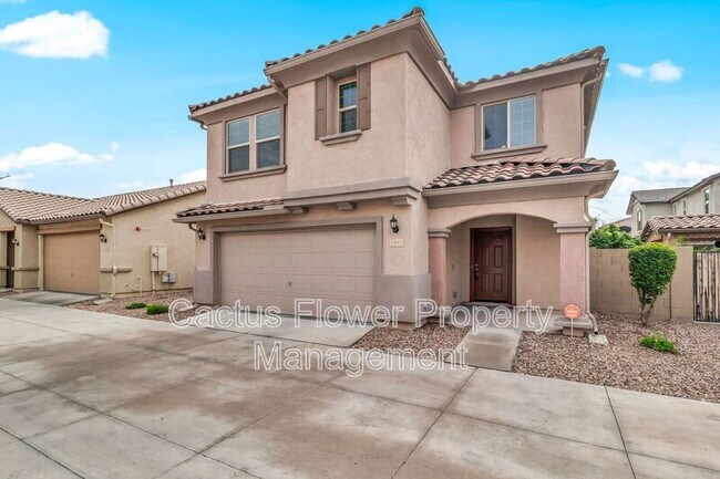 Building Photo - 1245 N Balboa