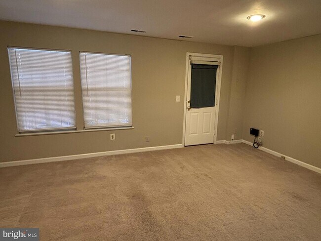 Building Photo - 14657 Winterfield Dr