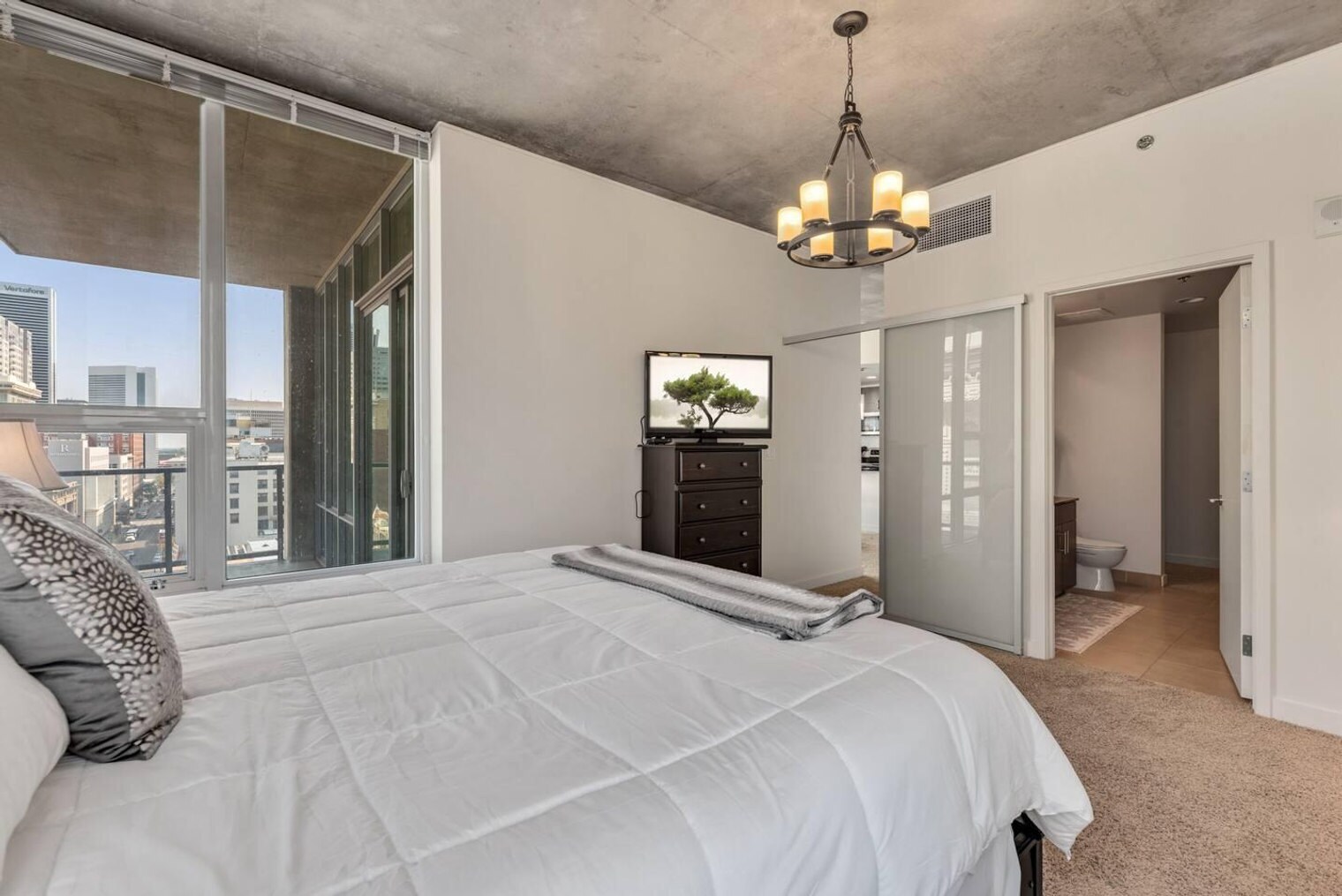 Building Photo - 1431 Curtis Street