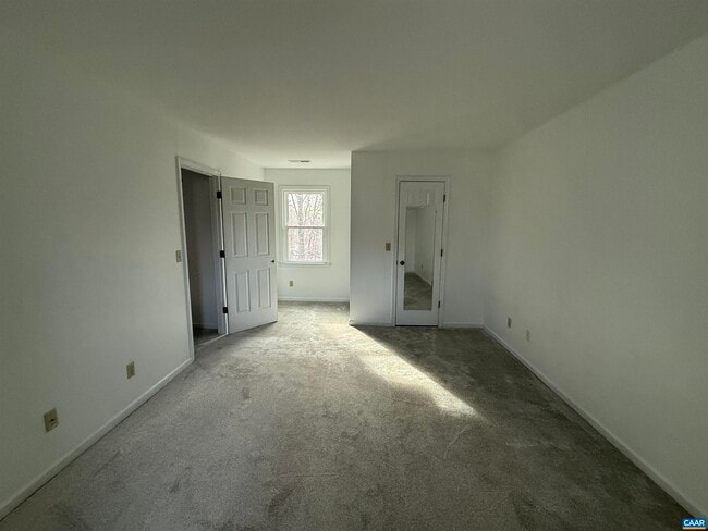 Building Photo - 1664 Redington Ln