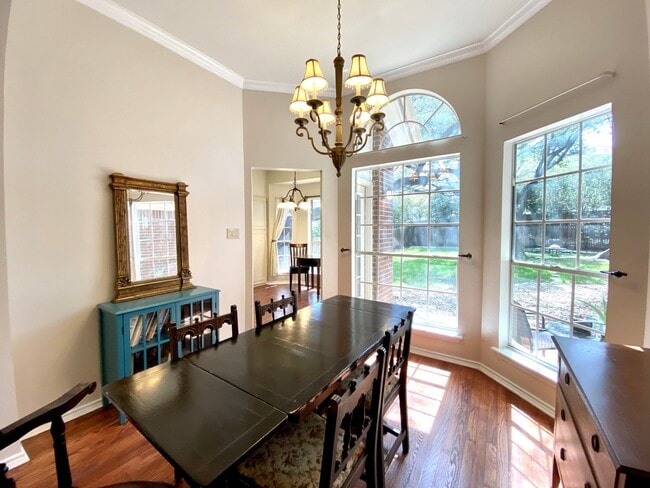 Building Photo - 13706 Morningbluff Dr