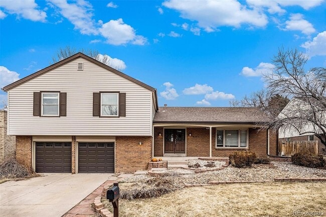 Building Photo - 8345 E Hinsdale Ave