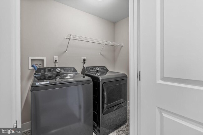 Building Photo - 105 Higher Rock Ct