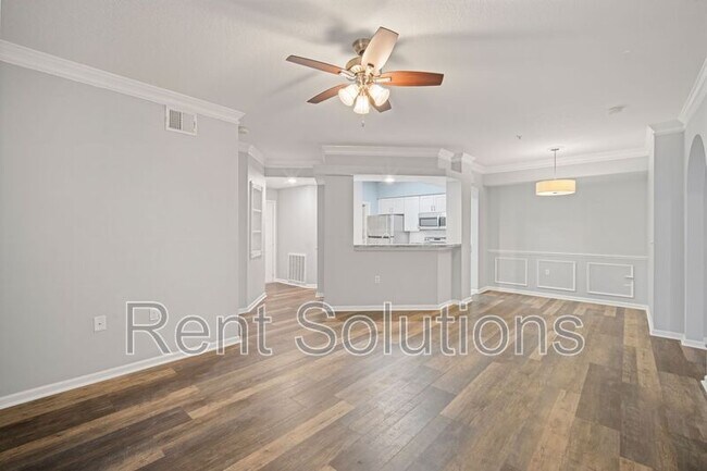 Building Photo - 5110 Bay Club Cir