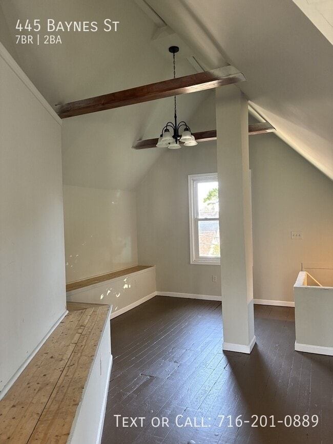 Building Photo - 445 Baynes St