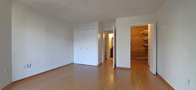 Building Photo - 1625 Larimer St