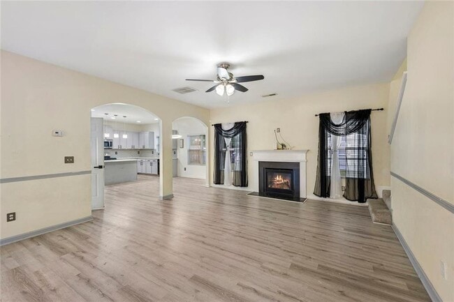 Building Photo - 9776 Ivey Ridge Cir