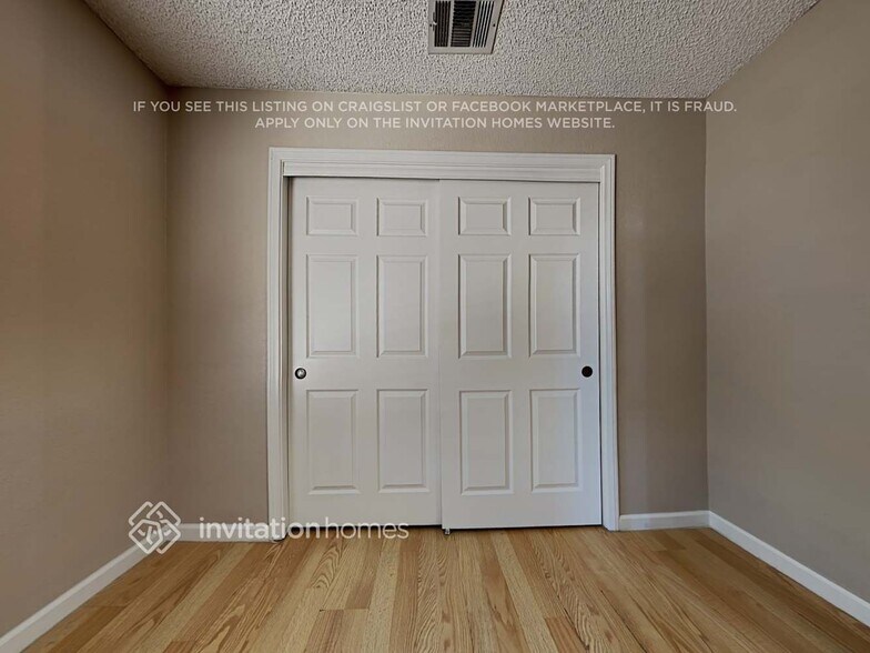 Building Photo - 3121 Autumn Leaf Ct