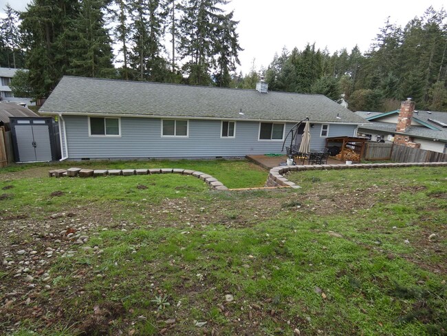 Building Photo - APPLICATION PENDING - West Side Wonderful!