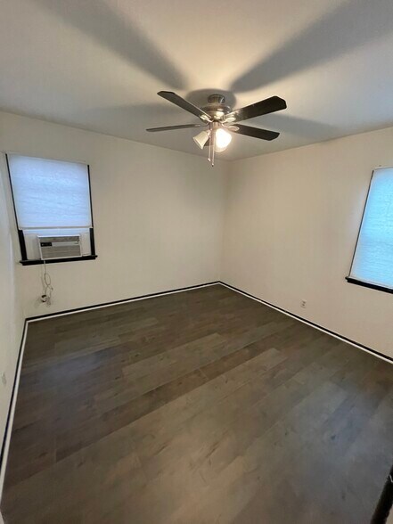 Building Photo - 334 W Alameda Ave