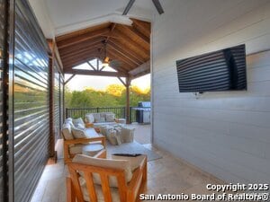 Building Photo - 24718 Las Pilas