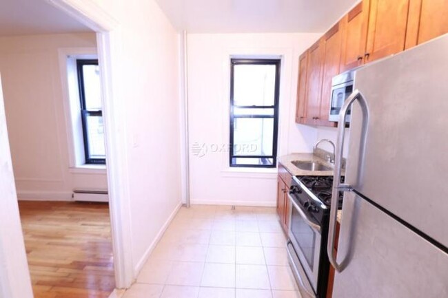 Building Photo - 1 bedroom in Queens NY 11354