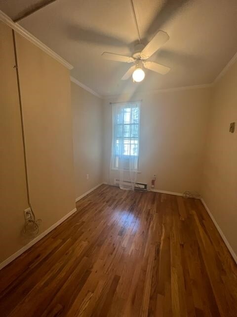 Building Photo - 310 9th St