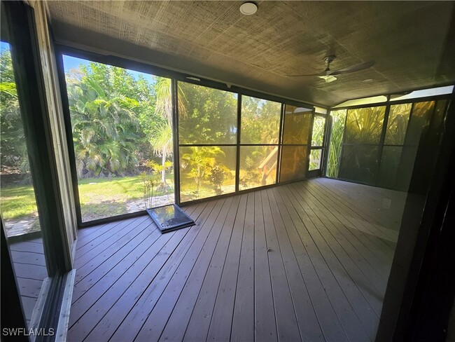 Building Photo - 17762 Park Village Blvd