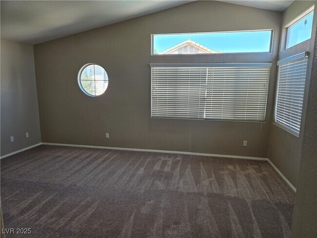 Building Photo - 1817 Summit Pointe Dr