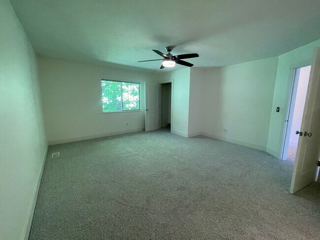 Building Photo - 4774 Shade Leaf Ln