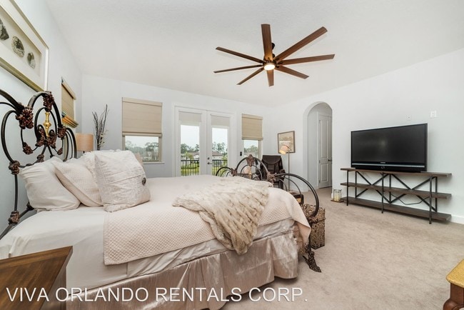 Building Photo - 10793 Royal Cypress Way