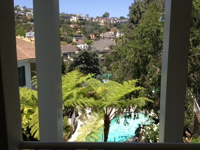 Building Photo - 4024-4028 Los Feliz Blvd