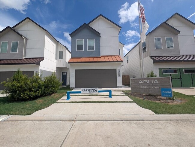 Primary Photo - 4407 Abaco Ln