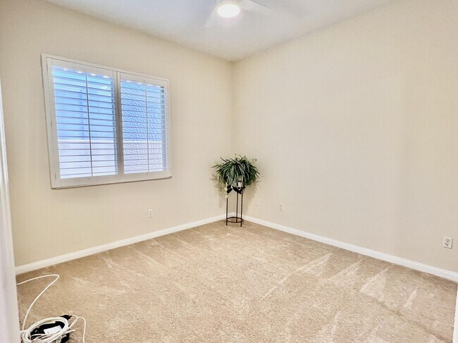 Building Photo - 81952 Avenida Bienvenida