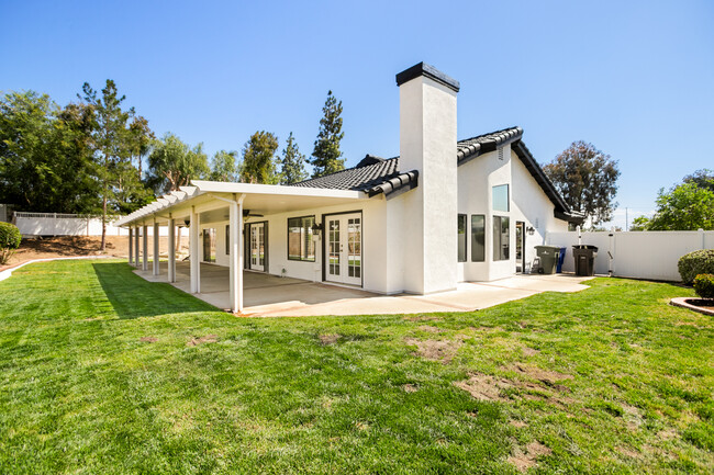 Building Photo - 7027 Mission Grove Pkwy N