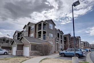 Building Photo - Charming 2-bedroom, 2-bath condo in Erie, CO,