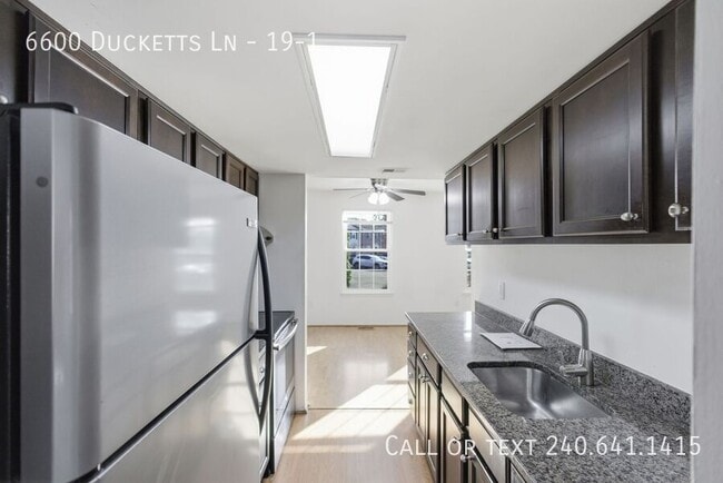 Building Photo - 6600 Ducketts Ln