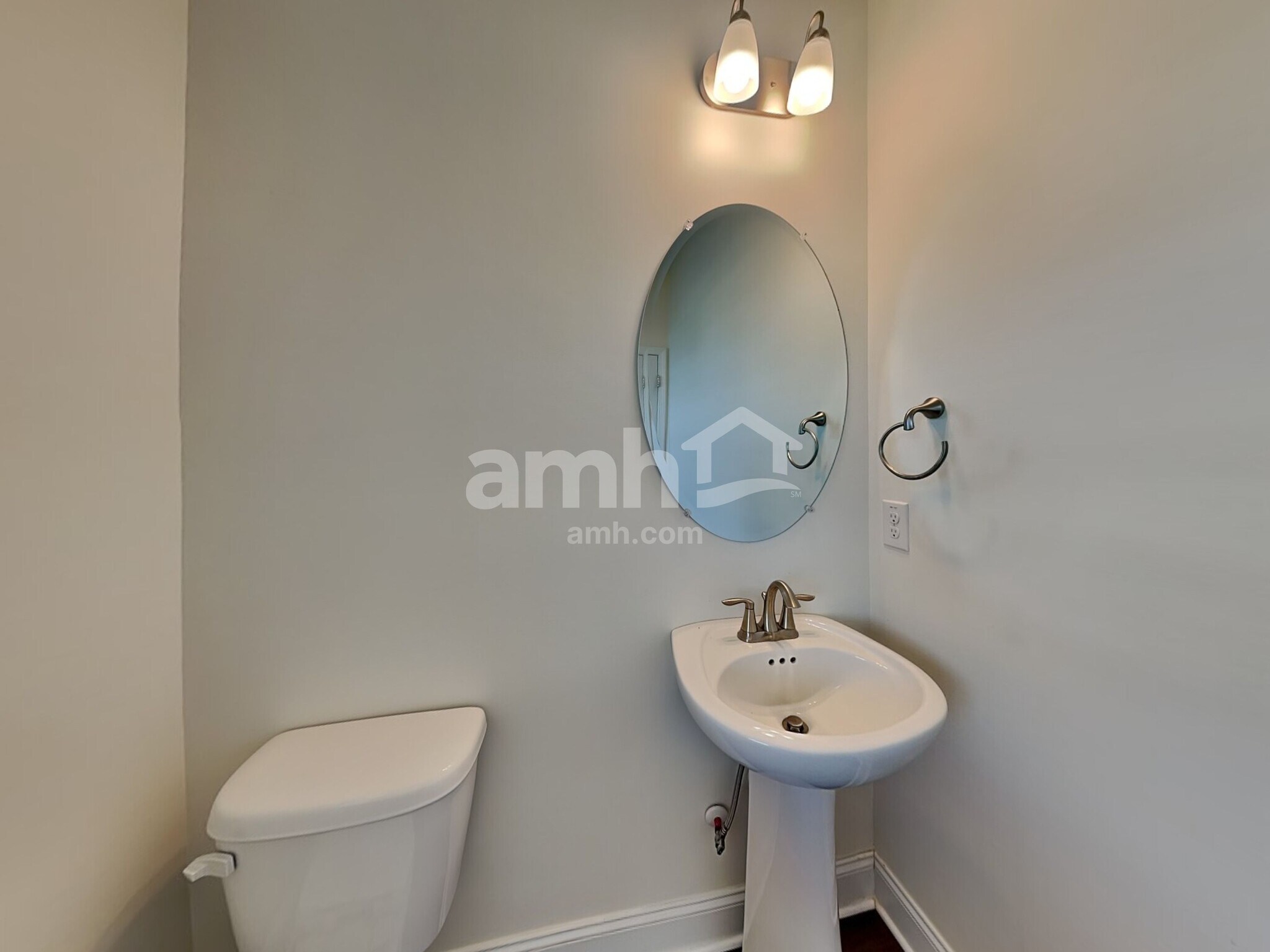 Building Photo - 4812 Chutney Dr